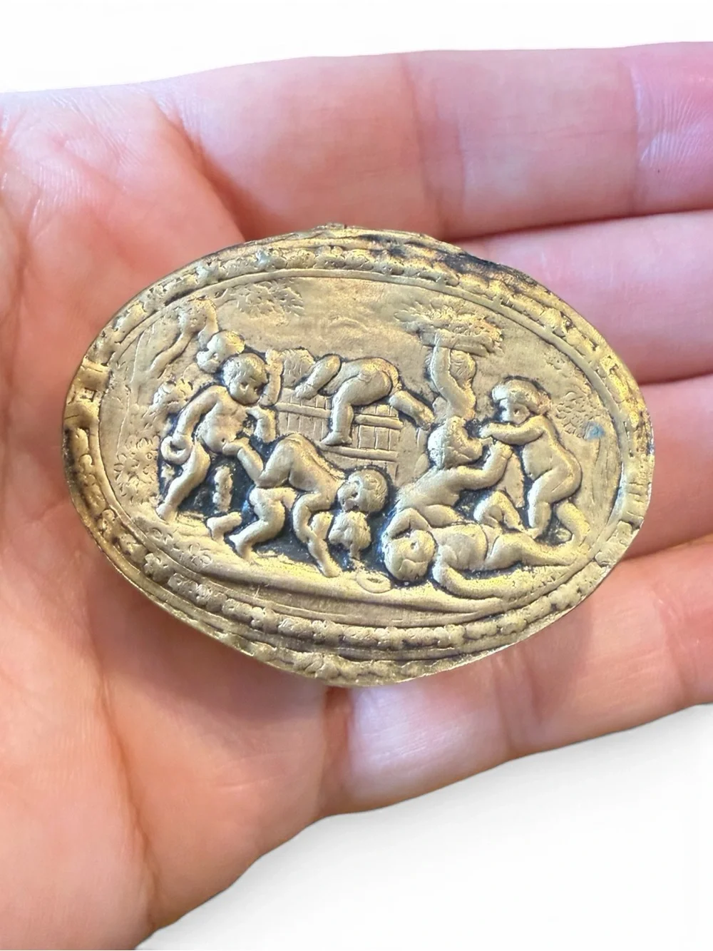 Vintage Italian Cherub Trinket Box / Pill Box – Made in Italy